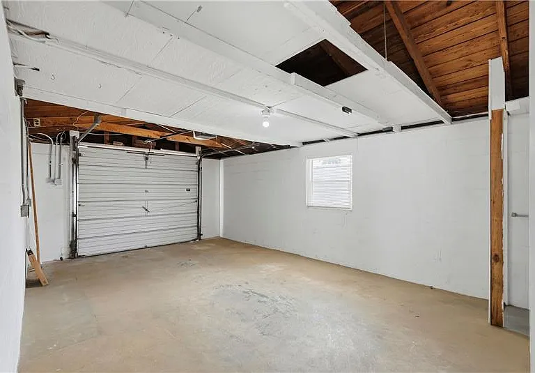 111 123rd Ave E — Photo 11