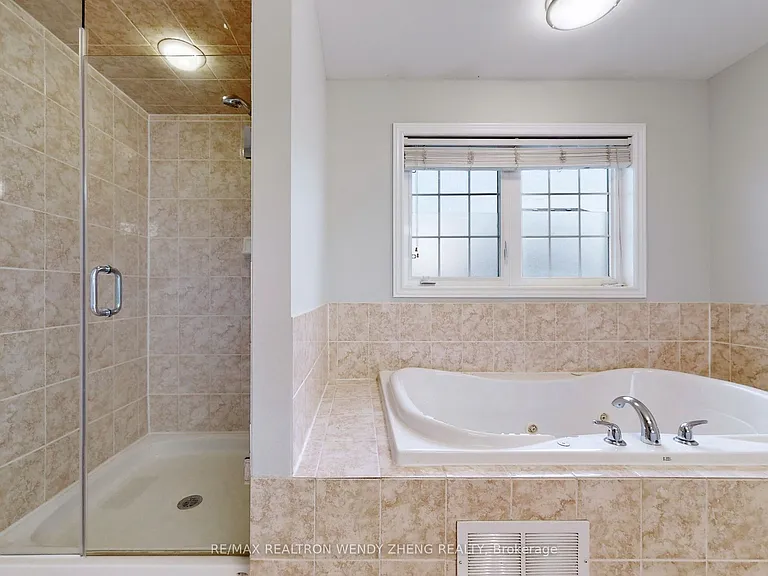 300 Sunny Meadow Blvd #UPPER — Photo 27