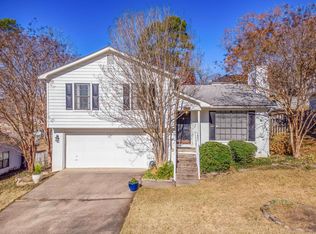 1603 Calgary Trl, Little Rock, AR 72211