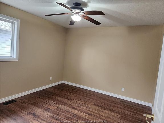 5th image of 4662 Bunker Ave