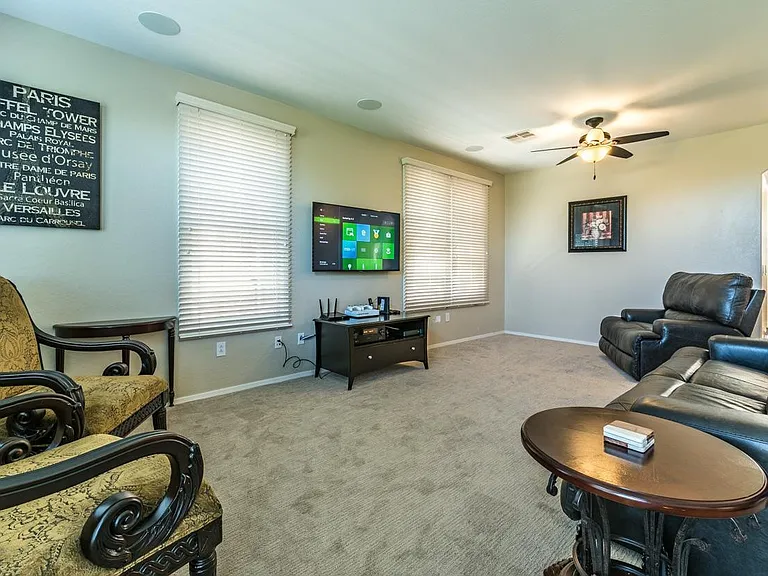 1628 E Canyon Creek Dr — Photo 15