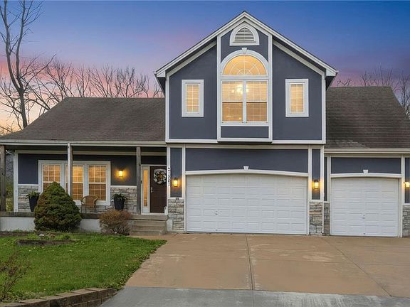 3rd image of 21201 E 51st Terrace Ct S