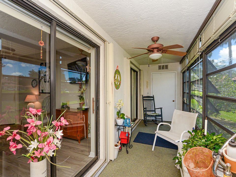 1st image of 271 SW South River Drive #101