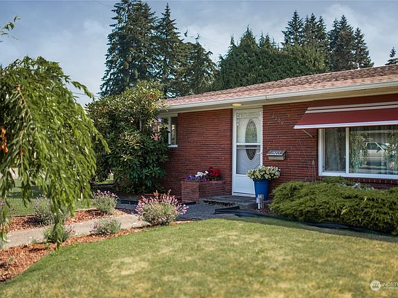 5th image of 6200 Elm Street SE #6202