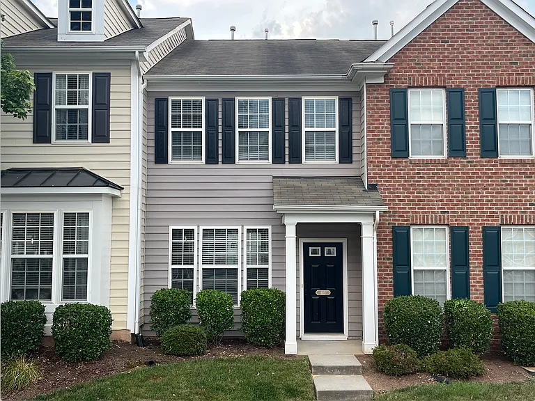 615 Cupola Dr — Photo 1
