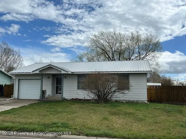 219 Field St, Craig, CO 81625