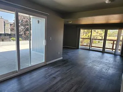 B-10 Living Room