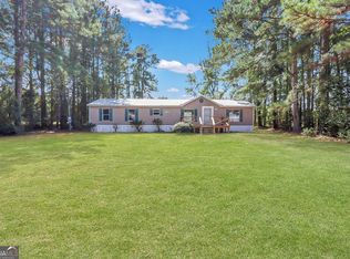 21 Barn Road Cir, Jesup, GA 31545