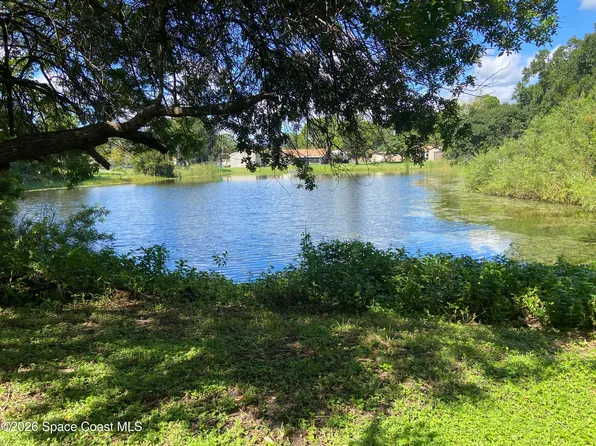 609 Manor Pl, West Melbourne, FL 32904