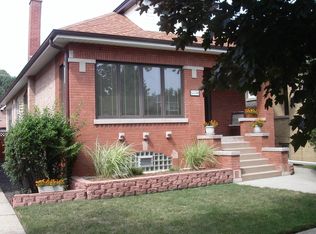 5538 W Cullom Ave, Chicago, IL 60641