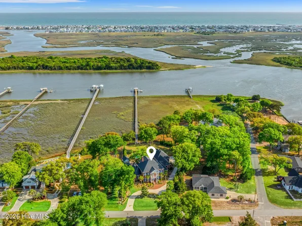 404 Shoreline Drive E, Sunset Beach, NC 28468