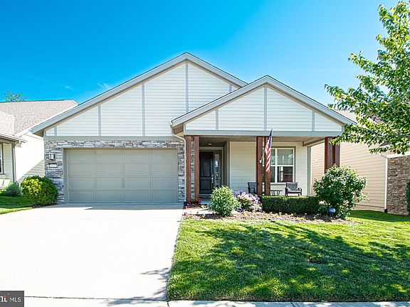 2nd image of 117 Towhee Dr