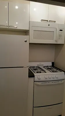 Rented by RELO REDAC INC. | media 11