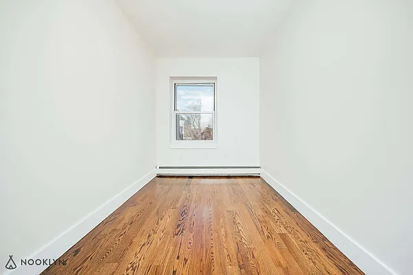 Rented by Nooklyn NYC LLC | media 19