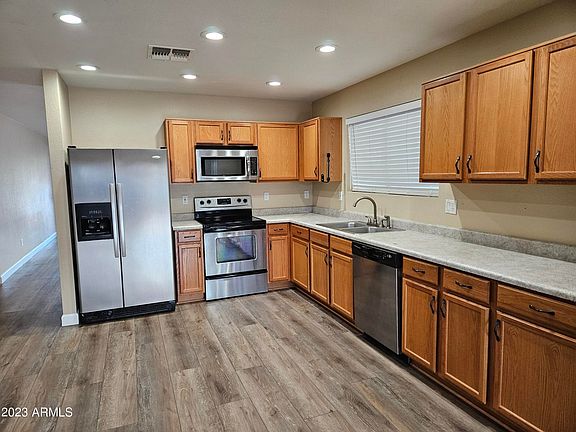 2nd image of 2845 W Silver Creek Ln