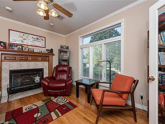 5th image of 9 S Saint Andrews Dr