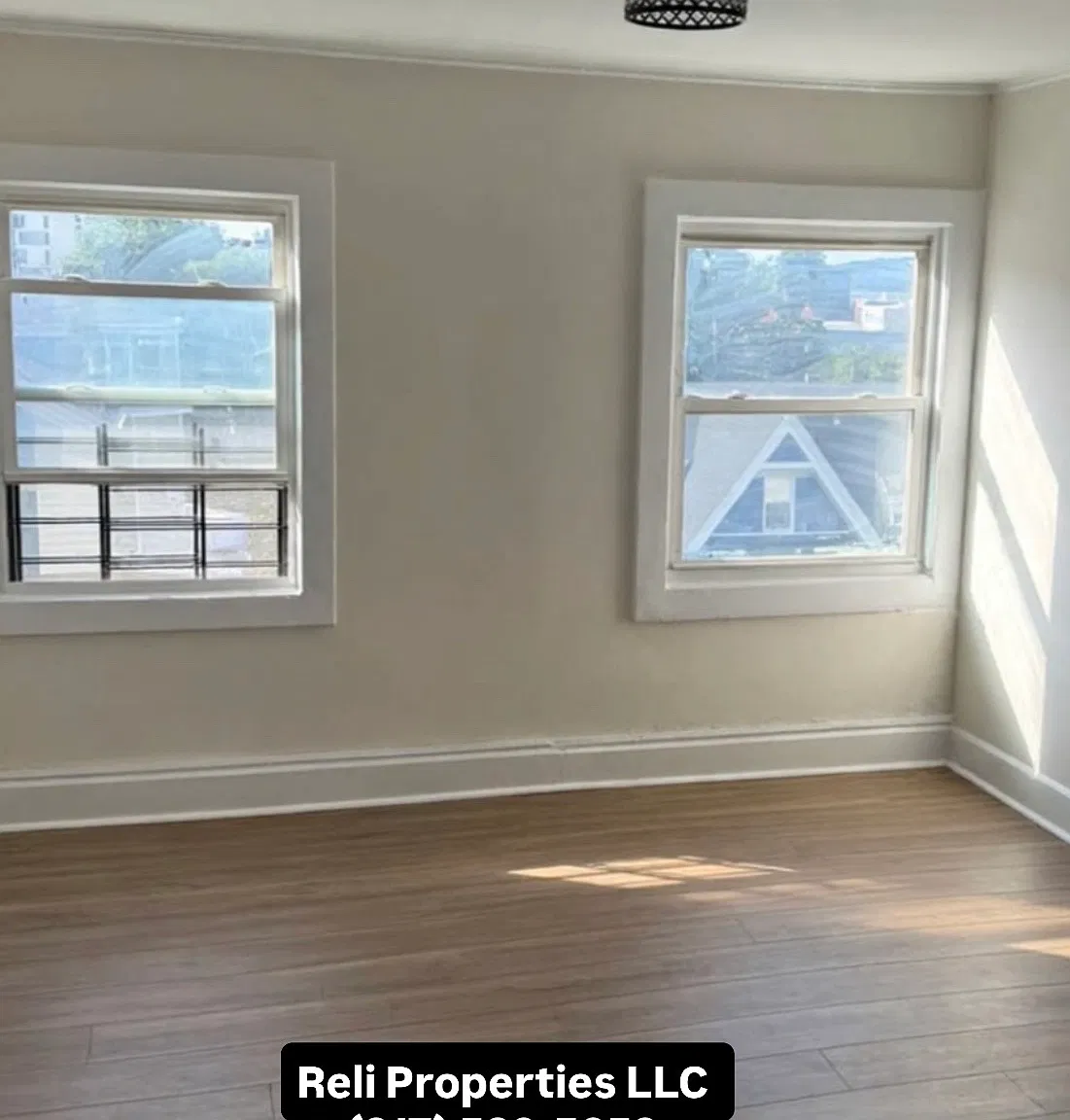 2 bed, 850 sqft, $2,700 — Photo 1