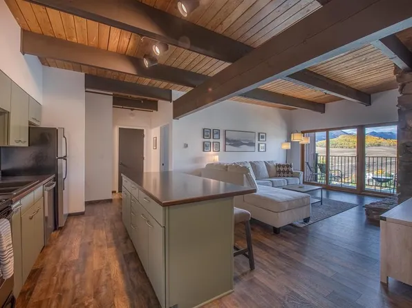 32 Hunter Hill Road #B102, Mt. Crested Butte, CO 81225