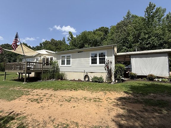 2nd image of 905 Dortch Ln