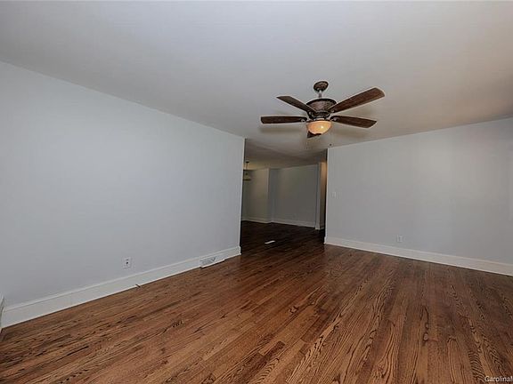 4th image of 7012 Lakeside Dr E