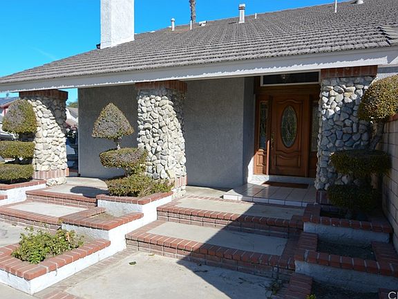 3rd image of 2743 S Lassen Ave