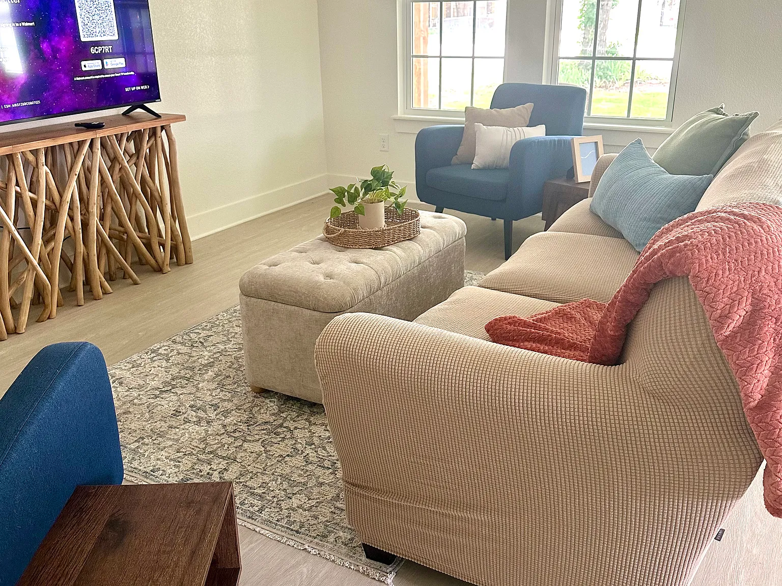 3 bed, 1247 sqft, $4,500 — Photo 3