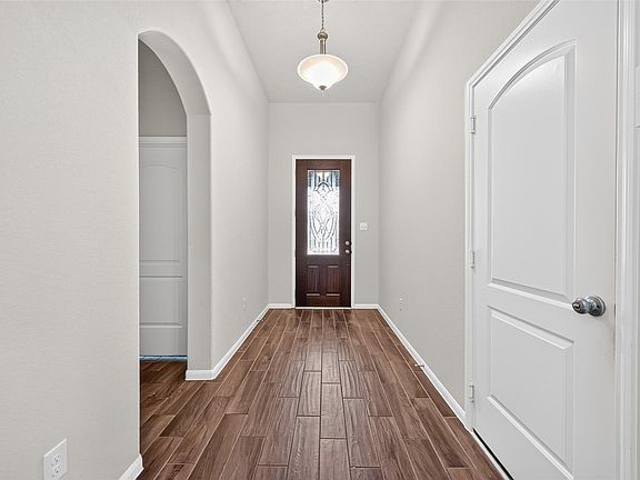 4th image of 10007 Open Slope Ct