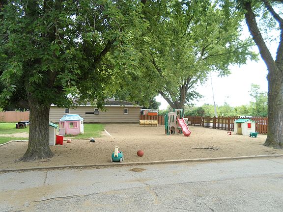 3rd image of 6610 W State Route 120