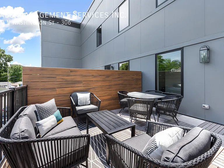 720 N Washington St #306 — Photo 14