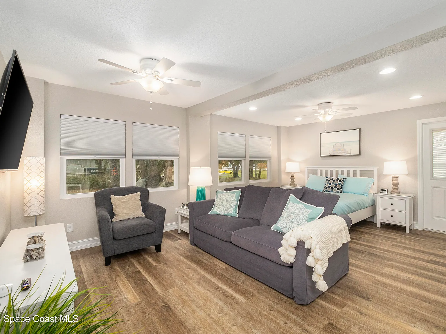 Studio, 1.0 bath, 520 sqft, $2,400 — Photo 3
