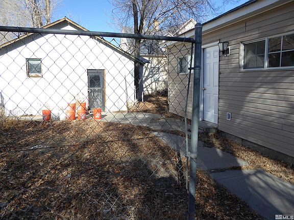 4th image of 203 Ely Ave