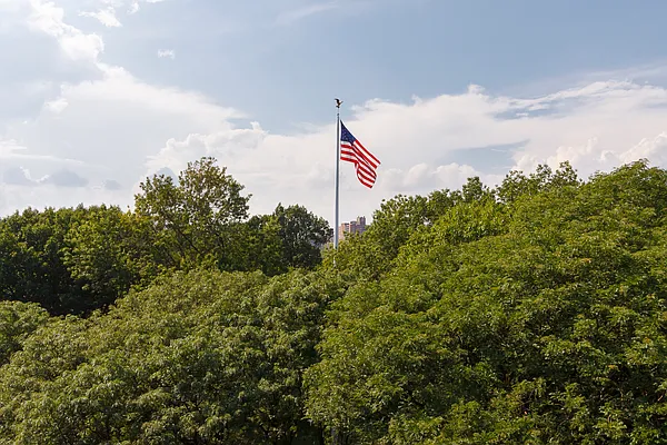 Rented by Siba Management Inc. | media 27