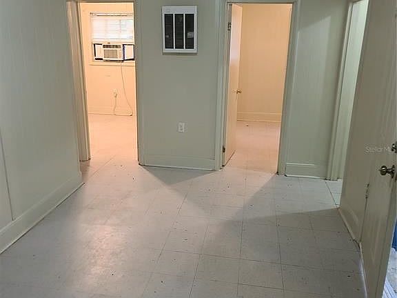 4th image of 521-535 NW 19th Ave