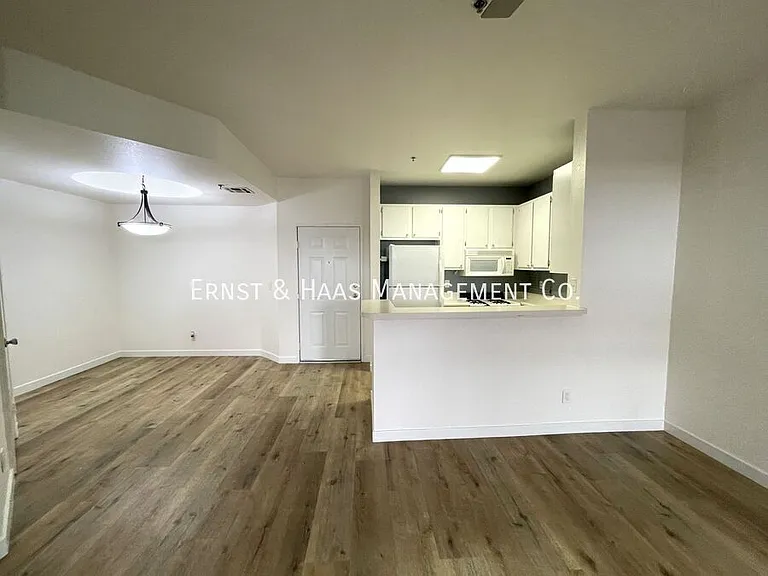 535 Magnolia Ave #114 — Photo 4