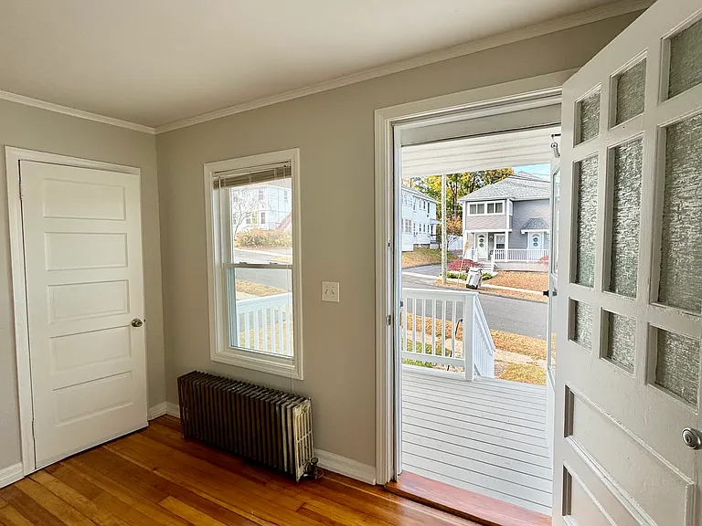 41 Putnam St #1 — Photo 9