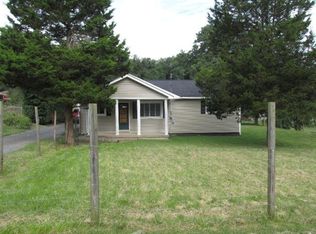 2143 Stanaford Rd, Beckley, WV 25801