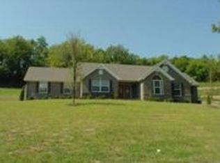 1779 V P Lunn Dr, Spring Hill, TN 37174