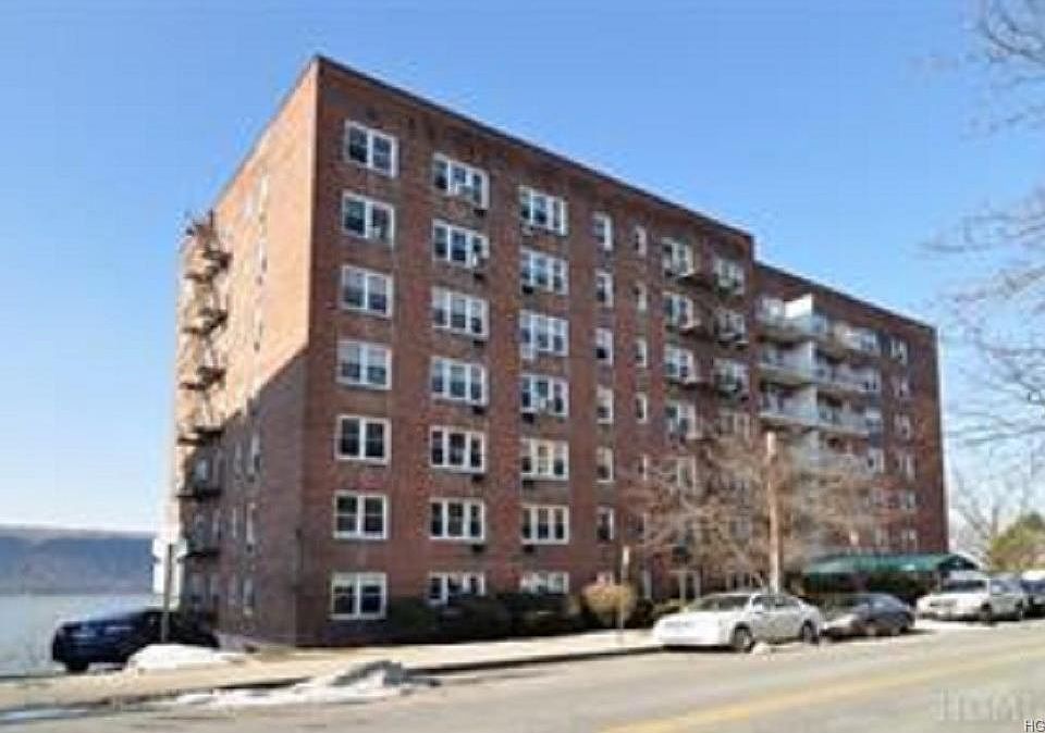 1st image of 709 Warburton Ave APT 4H
