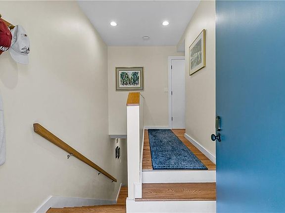 3rd image of 157 Harrison Ave APT 15