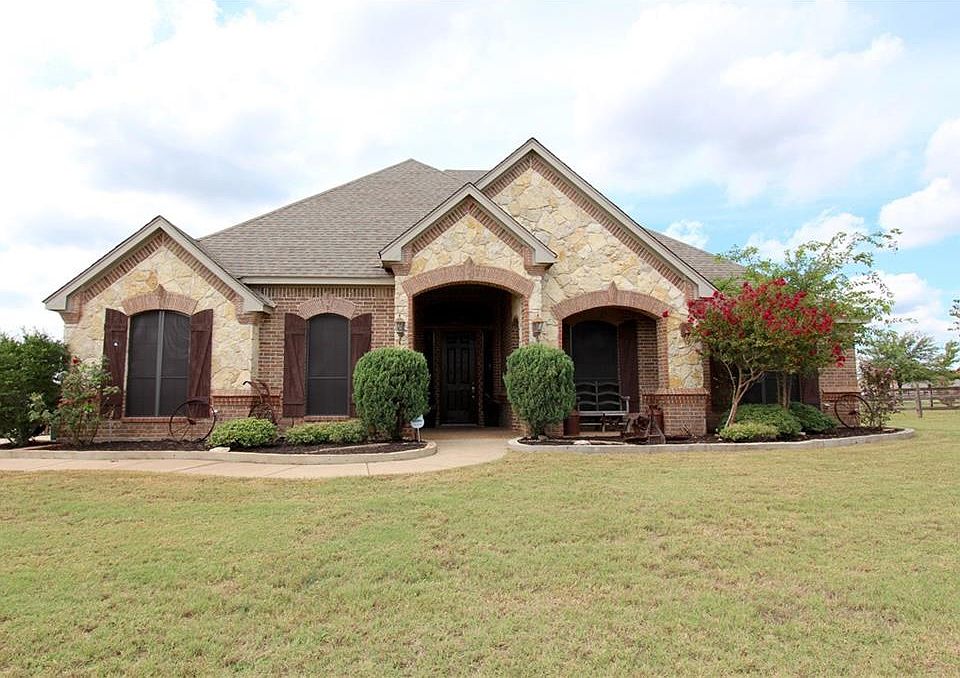 1st image of 13801 Megan Dr