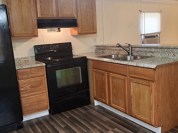 3rd image of 5837 Althea Ave