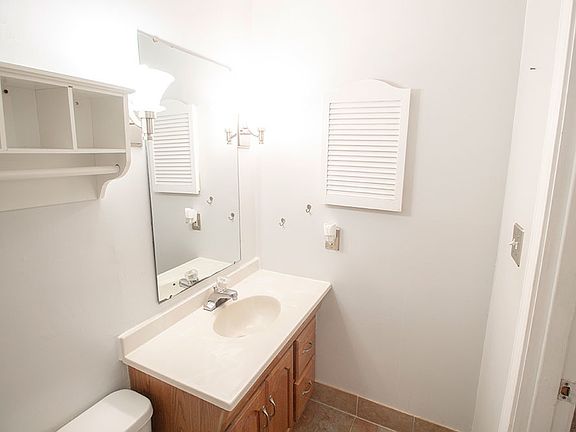 3rd image of 1201 S Old Highway 63 APT 4