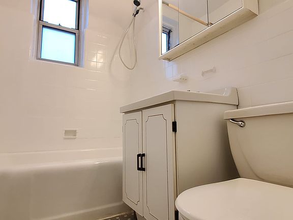 5th image of 5645 Netherland Ave APT 6F