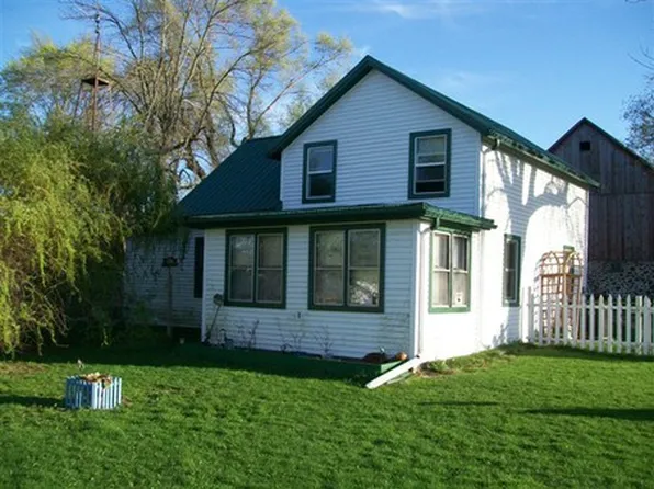 W4037 Crown Rd, Cambria, WI 53923