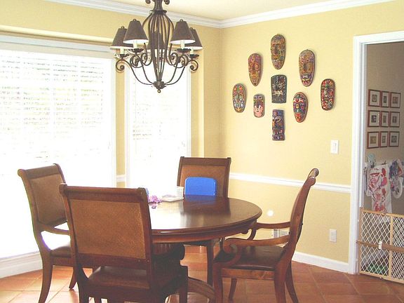 4th image of 7550 Hunters Woods Dr