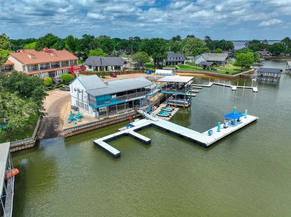 1933 Island Cir APT B113, Kemp, TX 75143