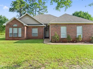 14820 Nassau Dr, Biloxi, MS 39532