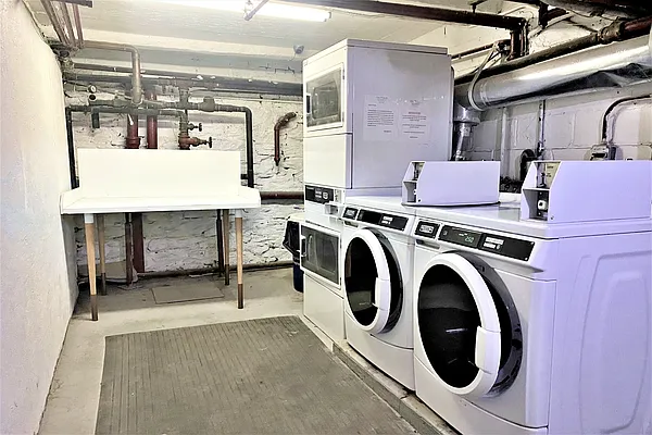 Rented by Douglas Elliman | media 23