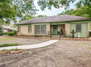 319 Virginia Ave, Waxahachie, TX 75165