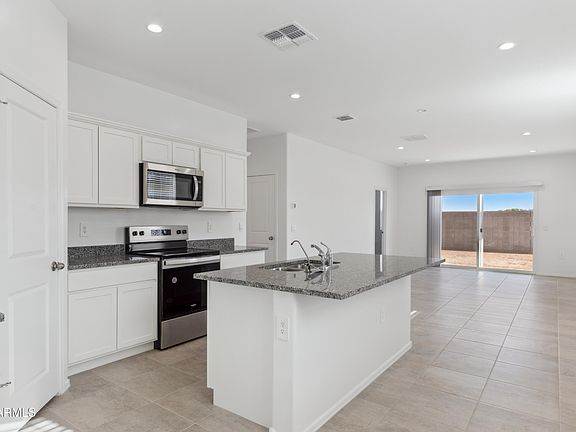 5th image of 1345 W SHANNON Way